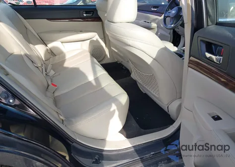 2013 Subaru Legacy 2.5I Limited z USA, uszkodzony, nr VIN 4S3BMBK69D3042035